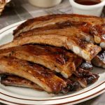 Costillas al horno con salsa barbacoa