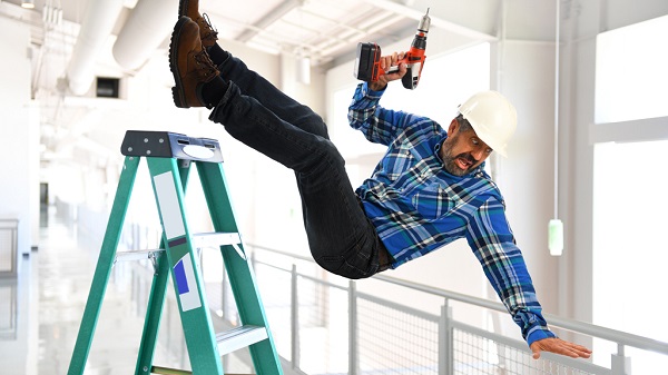 Consejos de seguridad en escaleras de mano